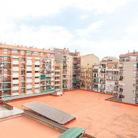 Private Terrace At Sagrada Familia Apartment Barcelona Exterior photo